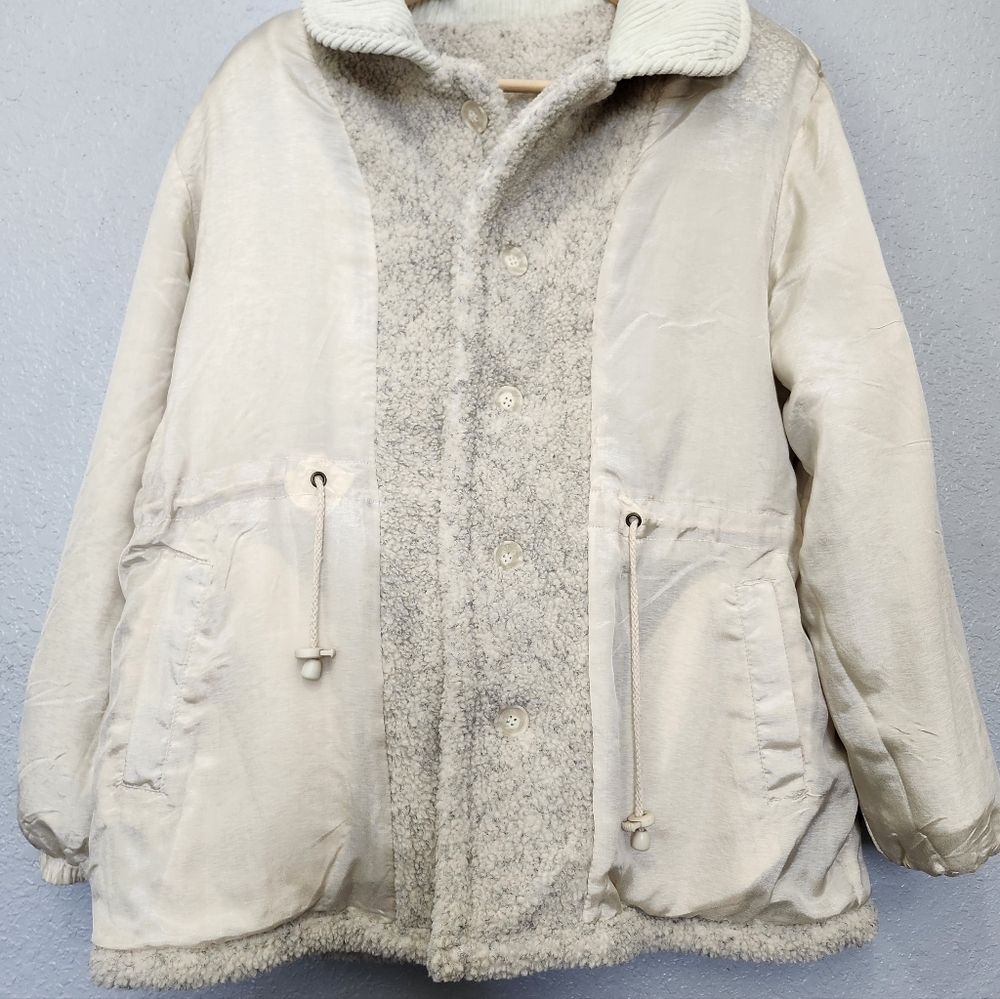 Cozy Cream Sherpa Button-Front Jacket - Picture 14 of 16